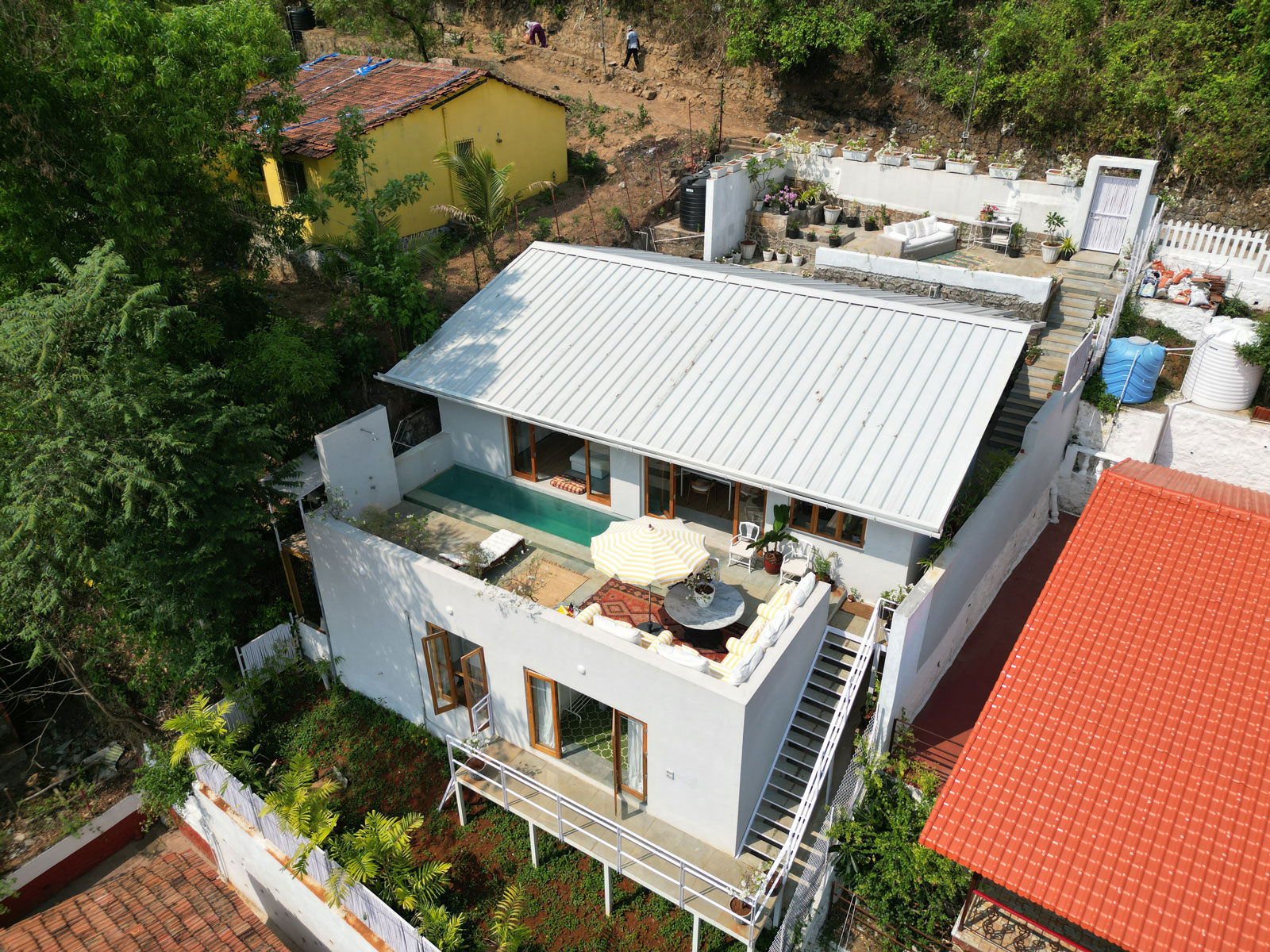  Kashid House